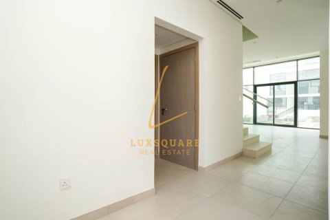 Villa de 3 dormitorios en Al Furjan, UAE No. 224318 6