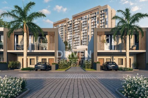 2 bedrooms Townhouse in Dubai Investment Park, UAE No. 223101 3
