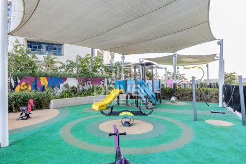 3 bedrooms Apartment in Aykon City, UAE No. 212642 29