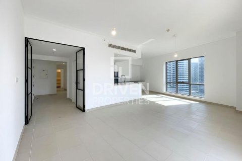 Apartment de 2 dormitorios en South Ridge, UAE No. 222832 3