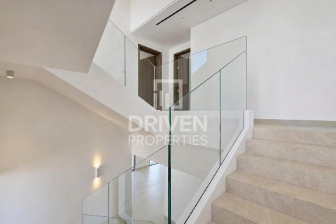 Villa de 5 dormitorios en Jumeirah Park, UAE No. 212488 8