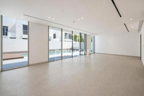 Villa de 5 dormitorios en Jumeirah Park, UAE No. 212488 3