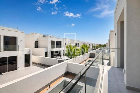 Villa de 5 dormitorios en Jumeirah Park, UAE No. 212488 28