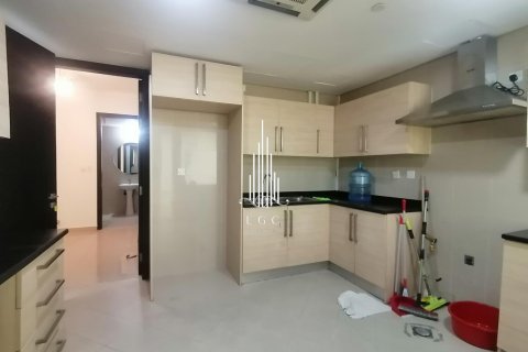 3 bedrooms Apartment in Al Reem Island, UAE No. 38121 8