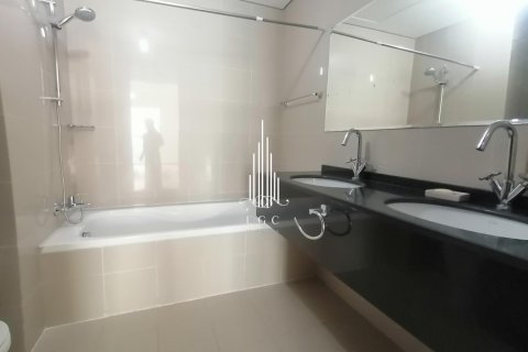3 bedrooms Apartment in Al Reem Island, UAE No. 38121 21