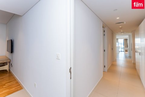 Квартира с 3 спальнями в Дубай, ОАЭ №203128 12