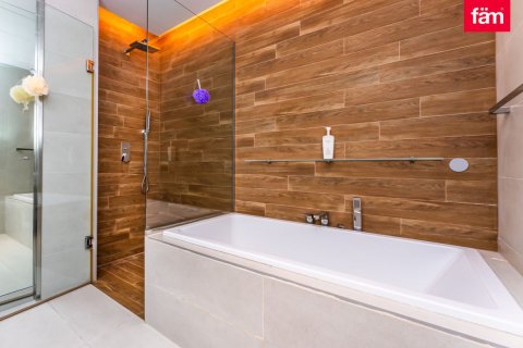 Квартира с 3 спальнями в Дубай, ОАЭ №203128 16