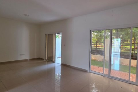 2 bedrooms Townhouse in Ras Al Khaimah, UAE No. 184258 15