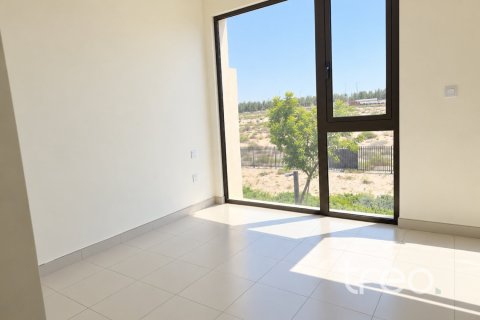 Villa de 3 chambres à EMAAR South, UAE No. 222800 7