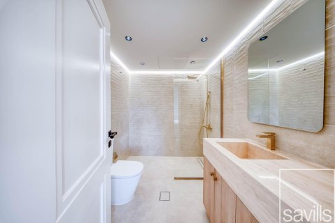 Villa de 5 dormitorios en Meadows, UAE No. 222588 17