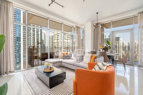 2 bedrooms Apartment in BLVD Crescent, UAE No. 211967 3
