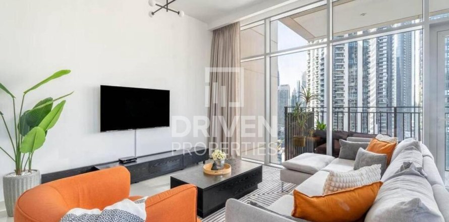 2 bedrooms Apartment in BLVD Crescent, UAE No. 211967