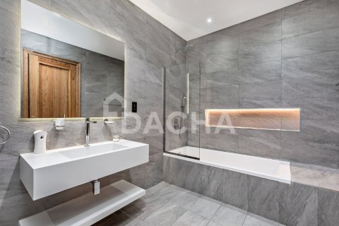 5 bedrooms Villa in Nad Al Sheba 1, UAE No. 167680 15