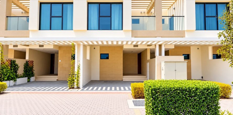 Townhouse de 3 chambres à Dubai, UAE No. 221853
