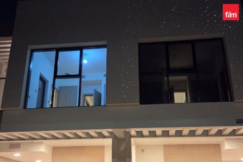 Townhouse de 3 chambres à Dubai, UAE No. 221853 3