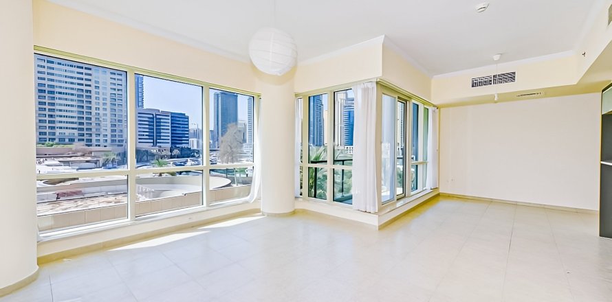 Apartment de 2 dormitorios en Dubai Marina, UAE No. 223430