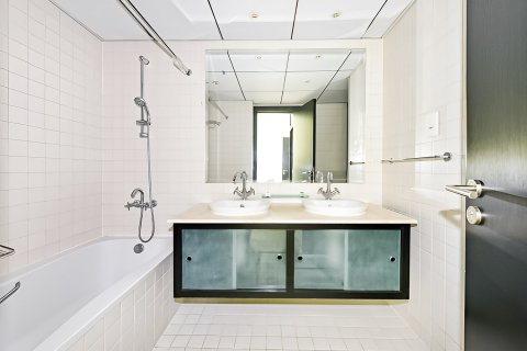 Apartment de 2 dormitorios en Dubai Marina, UAE No. 223430 9