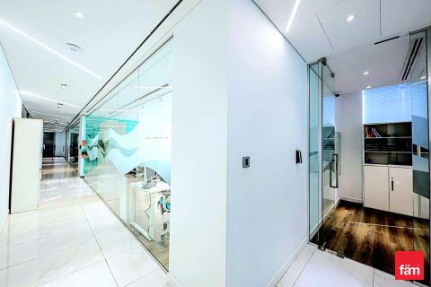 303.5m² Office in Business Bay, UAE No. 216325 15