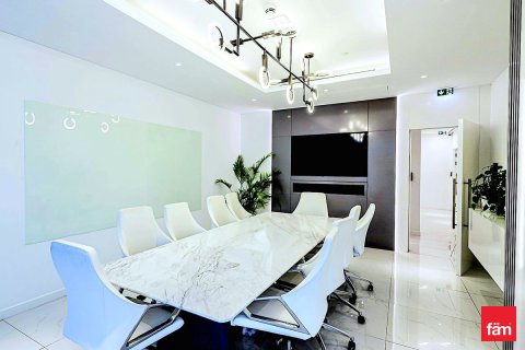 303.5m² Office in Business Bay, UAE No. 216325 13