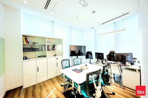 303.5m² Office in Business Bay, UAE No. 216325 6