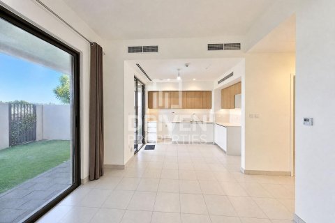 Villa de 3 dormitorios en EMAAR South, UAE No. 221528 5