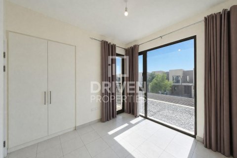 Villa de 3 dormitorios en EMAAR South, UAE No. 221528 8