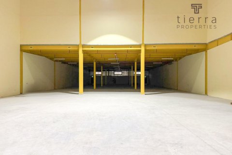 650.3m² Warehouse in Dubai, UAE No. 38844 6
