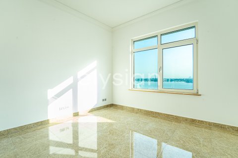 3 bedrooms Apartment in Palm Jumeirah, UAE No. 64902 10