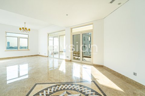 3 bedrooms Apartment in Palm Jumeirah, UAE No. 64902 13