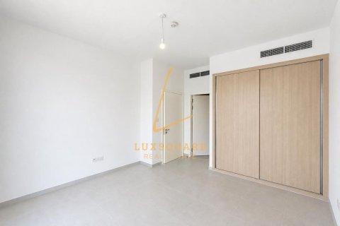 4 bedrooms Villa in Jebel Ali, UAE No. 220983 16