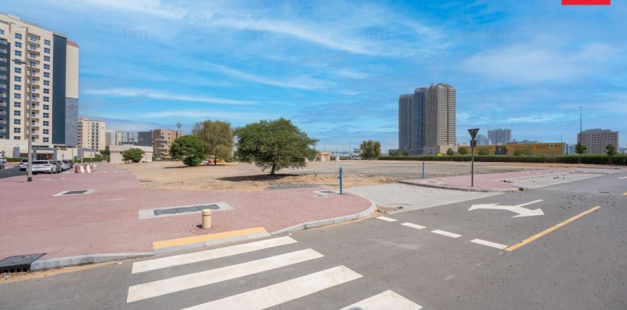 487.2m² Land in Wadi Al Safa 2, UAE No. 215709