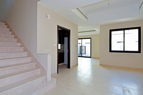 Villa de 4 dormitorios en Reem, UAE No. 215293 8