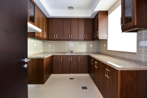 Villa de 4 dormitorios en Reem, UAE No. 215293 11