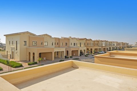 Villa de 4 dormitorios en Reem, UAE No. 215293 6