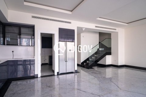 Apartment de 2 dormitorios en Business Bay, UAE No. 201180 13