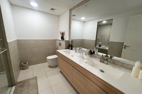 2 bedrooms Apartment in Dubai, UAE No. 205773 8