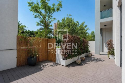 2 bedrooms Apartment in Jumeirah Village Circle, UAE No. 221285 18