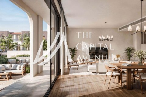Villa de 5 dormitorios en Al Hudayriat Island, UAE No. 215439 4