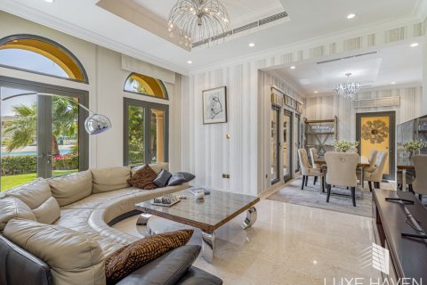 4 bedrooms Villa in Canal Cove Villas, UAE No. 15126 27