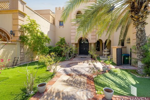 4 bedrooms Villa in Canal Cove Villas, UAE No. 15126 22