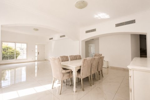 Villa de 4 dormitorios en Meadows, UAE No. 202356 7