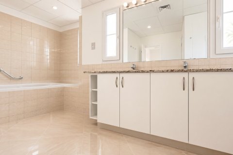 Villa de 4 dormitorios en Meadows, UAE No. 202356 18