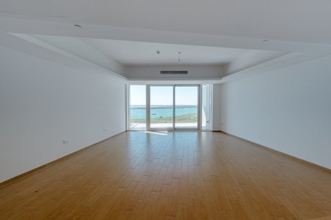 Apartment de 2 dormitorios en  Yas Island, UAE No. 215284 3
