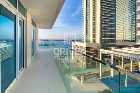 2 bedrooms Apartment in EMAAR Beachfront, UAE No. 212572 16