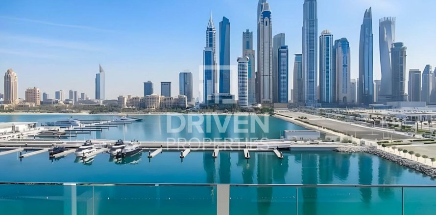 2 bedrooms Apartment in EMAAR Beachfront, UAE No. 212572