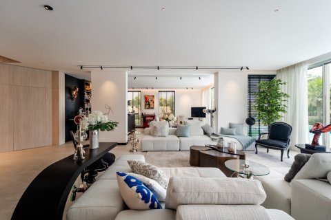 Villa de 6 dormitorios en Dubai, UAE No. 205752 27