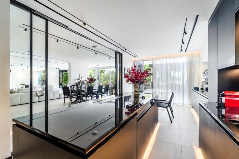 Villa de 6 dormitorios en Dubai, UAE No. 205752 16