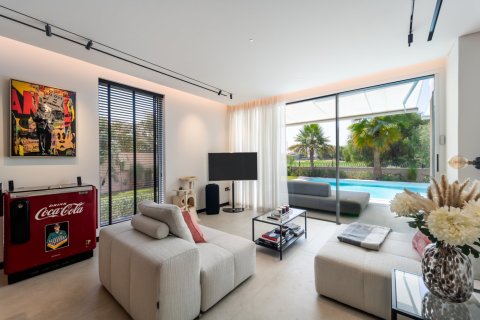 Villa de 6 dormitorios en Dubai, UAE No. 205752 31