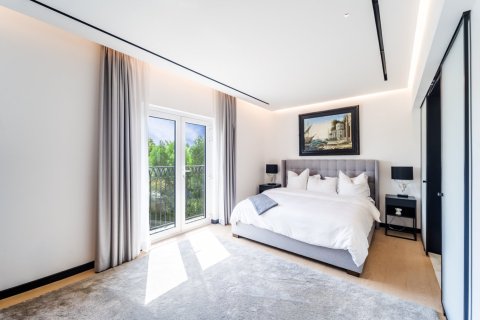 Villa de 6 dormitorios en Dubai, UAE No. 205752 22