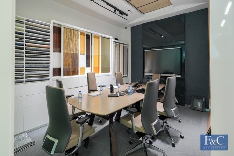 246m² Office in Bay Square, UAE No. 153812 5